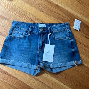 Frame cuffed shorts